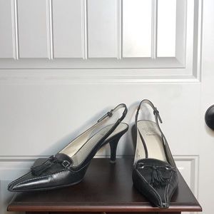 Black heels with tassles